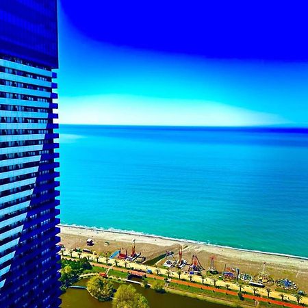 Delux Sea View Aparthotel In Orbi City Batumi Exteriér fotografie