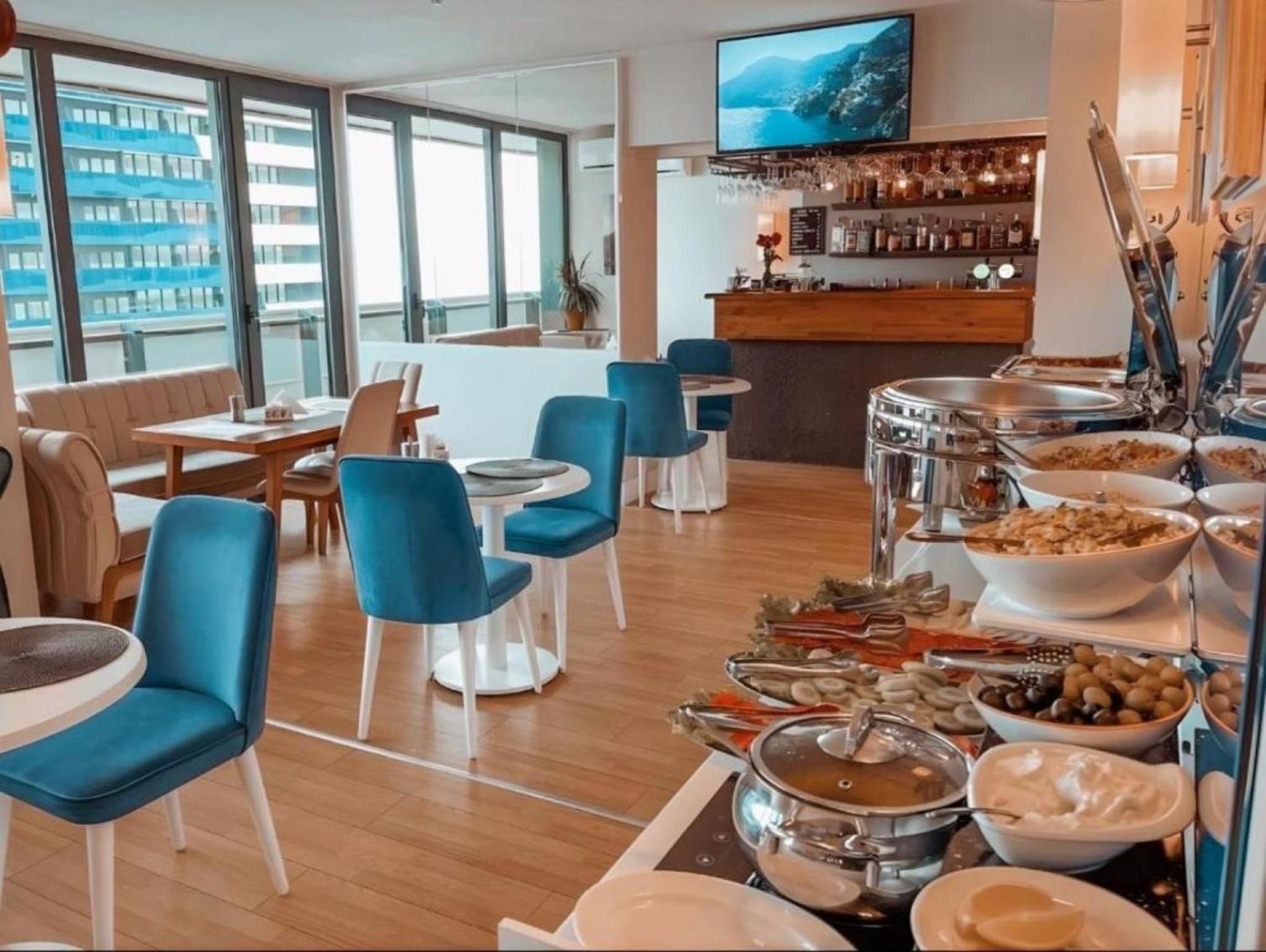 Delux Sea View Aparthotel In Orbi City Batumi Exteriér fotografie