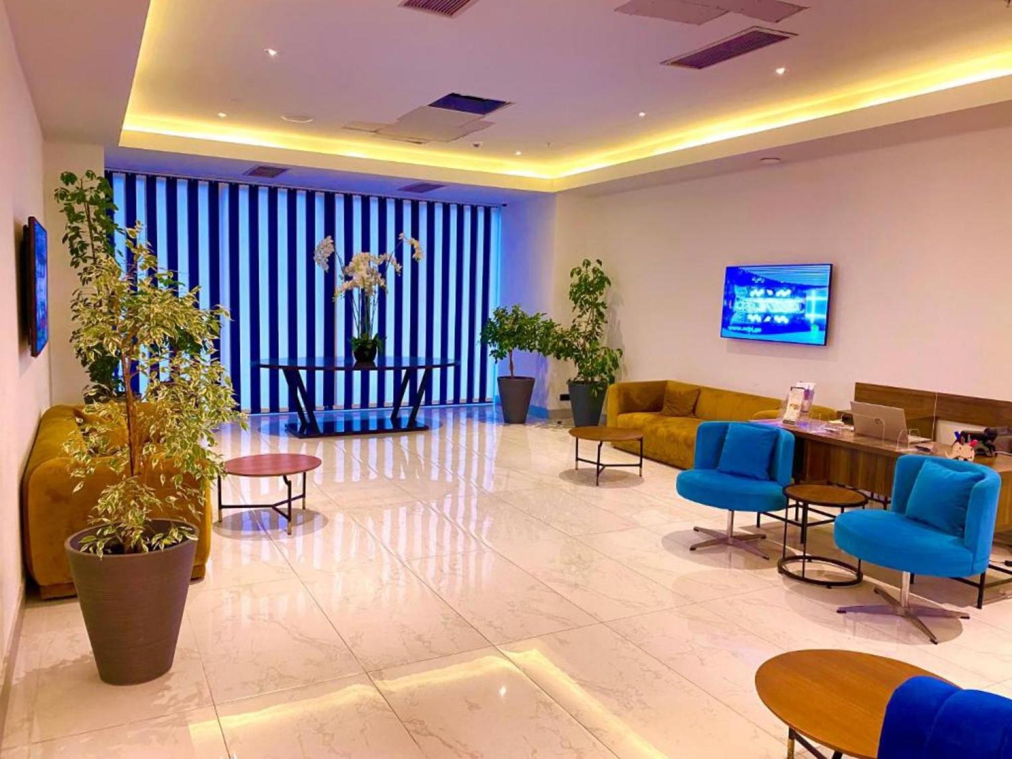 Delux Sea View Aparthotel In Orbi City Batumi Exteriér fotografie