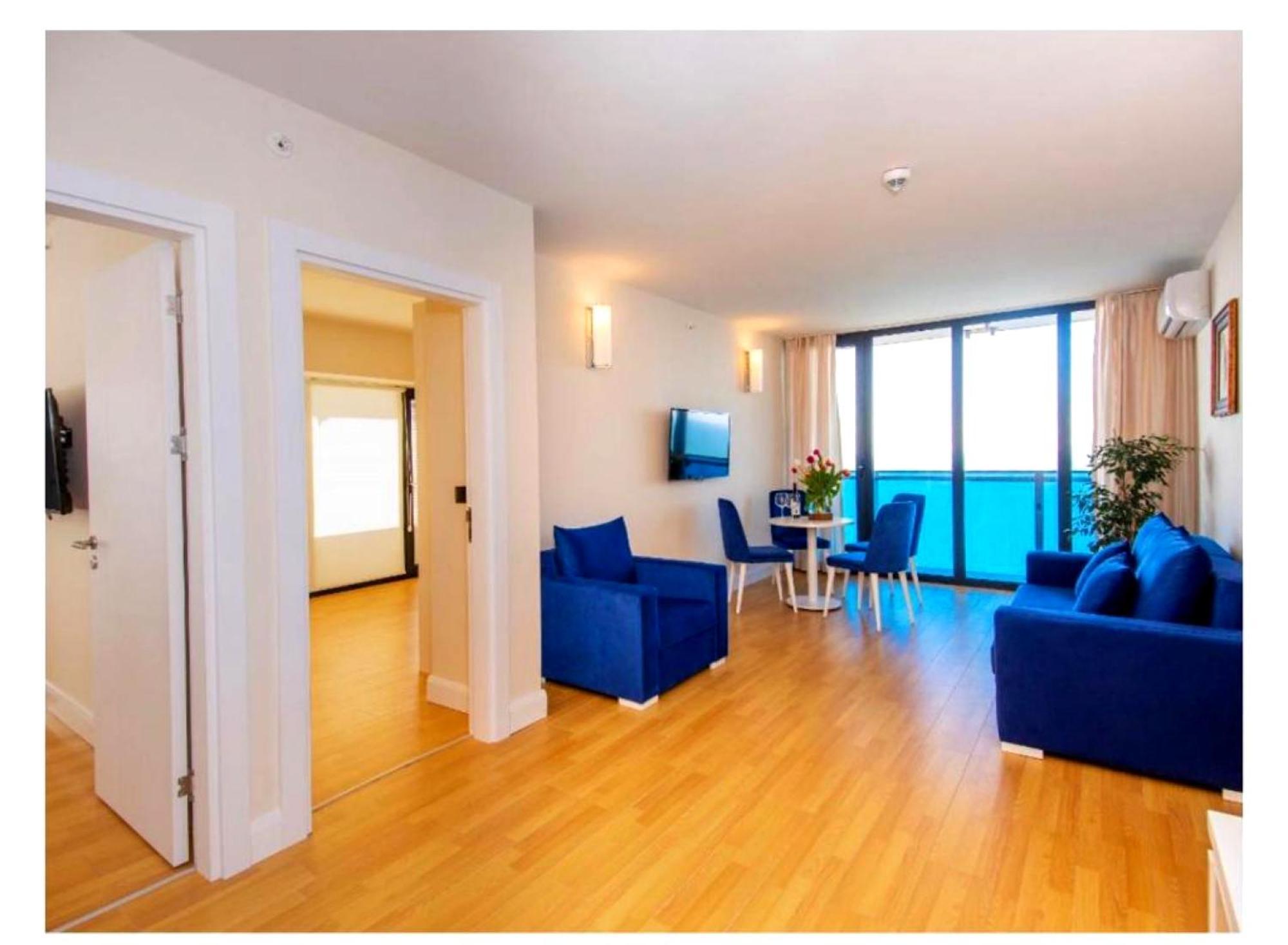 Delux Sea View Aparthotel In Orbi City Batumi Exteriér fotografie