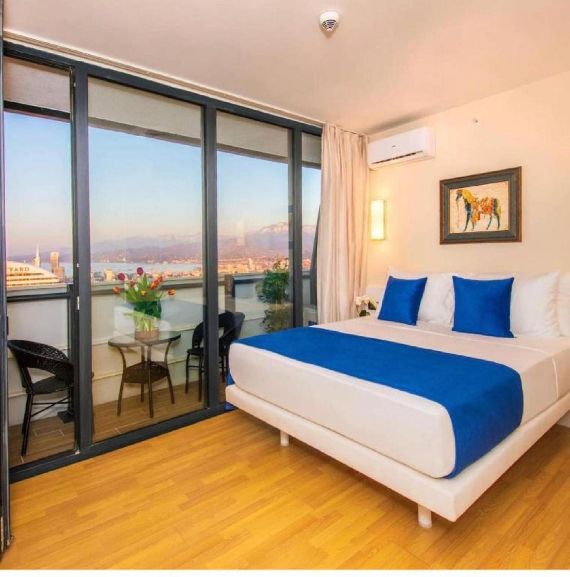 Delux Sea View Aparthotel In Orbi City Batumi Exteriér fotografie